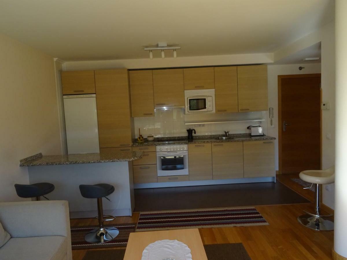 Calle Clemente Hernando Balmori Nº7 利亚内斯 外观 照片