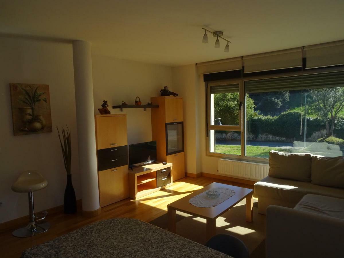 Calle Clemente Hernando Balmori Nº7 利亚内斯 外观 照片
